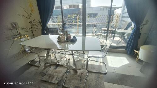 Extendable Dining with 6 chairs