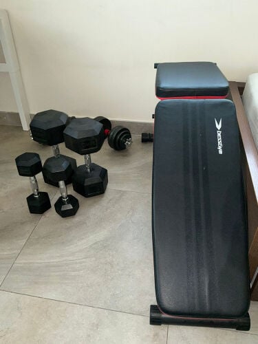 home gym (dumbbells and bench)