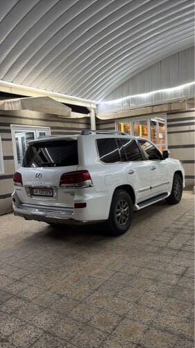 lexus