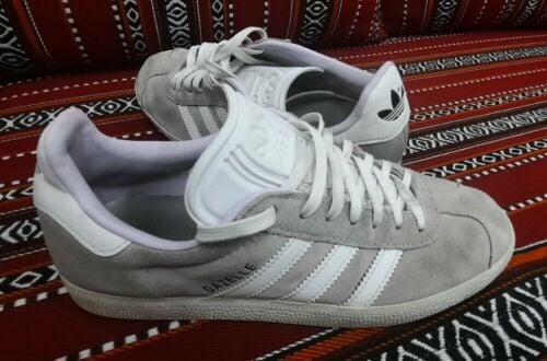 Shoes & Sneakers