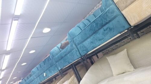 Sofa set 3+2+1 set available