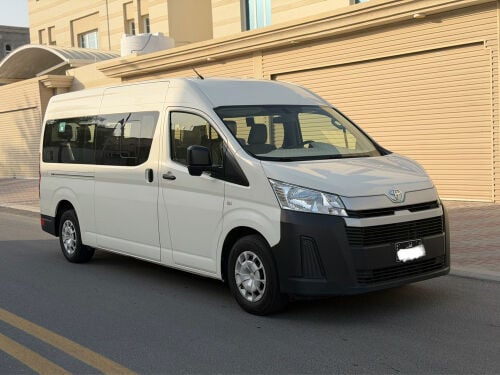 Toyota Hiace 2023 