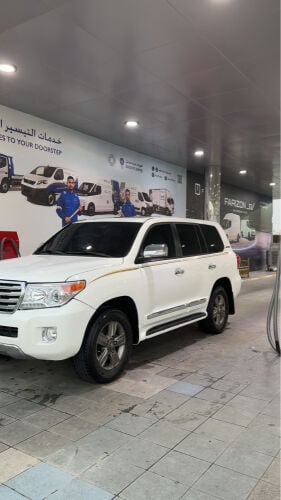 للبيع في اكس ار 