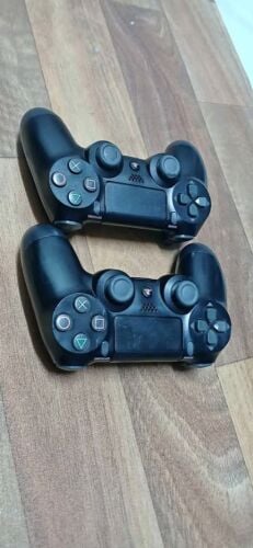 Sony ps4 controllers