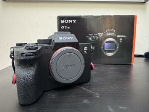 Sony A7R IV - Excellent Condition