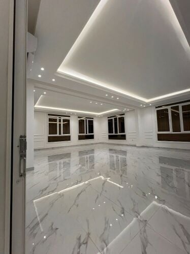 For rent in Muaither South, behind