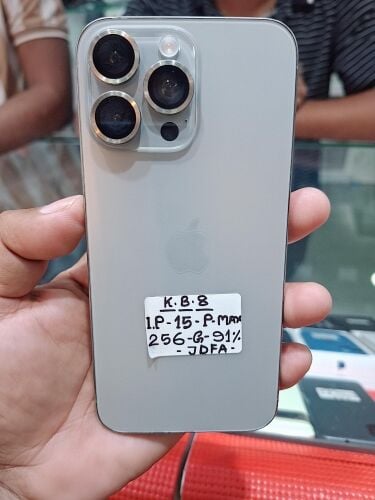15 pro max
