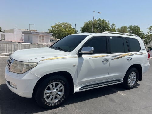 Toyota GXR 2011 V8 4.7CC
