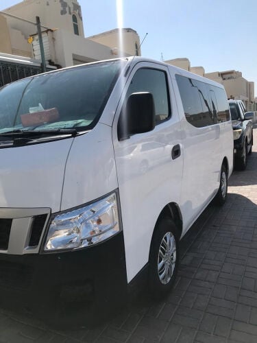 NISSAN URVAN