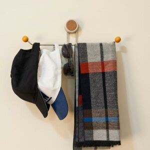 Multiuse Suction Hanger