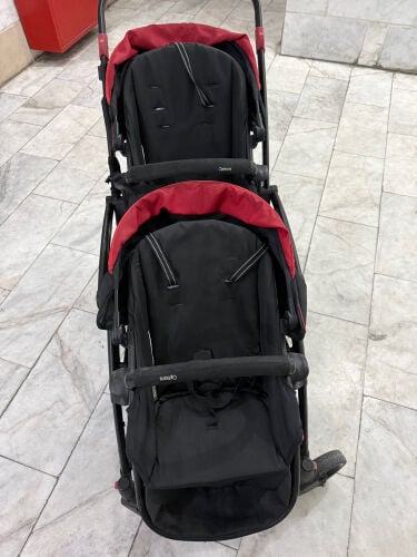 twin stroller