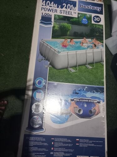 Summing pool