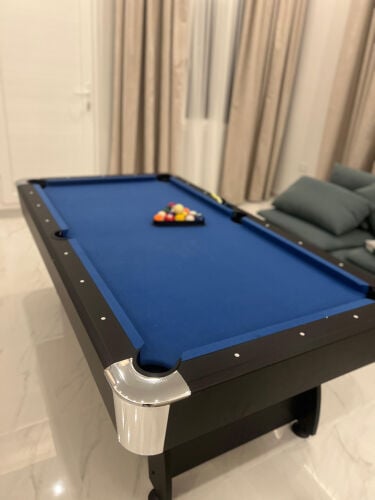 Billiard table 8 feet