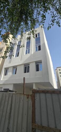 للايجار 3 شقق 3 غرف بالنجمه