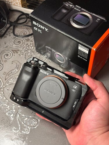 Sony a7c perfect condition with ext