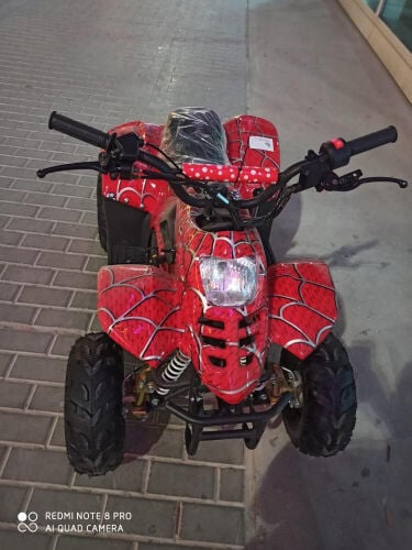 دراجة نارية تعمل بالبنزين