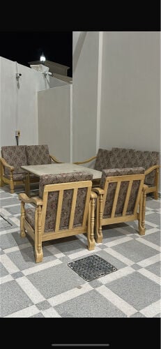 Chairs and table for sale