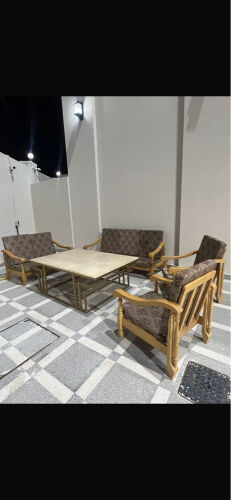 Chairs and table for sale