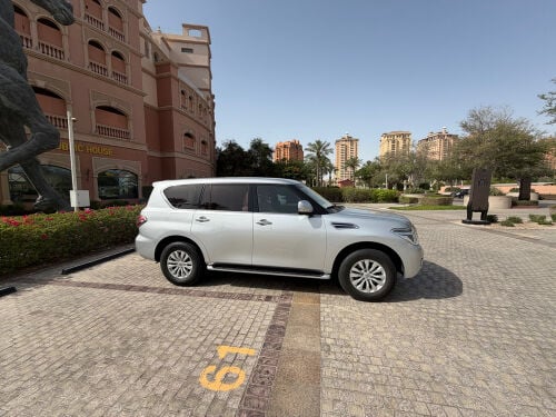 Nissan patrol SE 2017