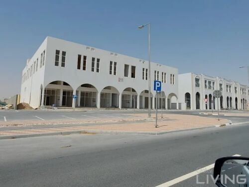 محلات للإيجار في المنطقة الوجيستي