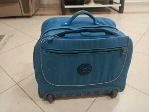 Kipling school bag only 150