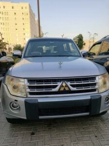 باجيرو 2011 الذهبية  كيلو270000