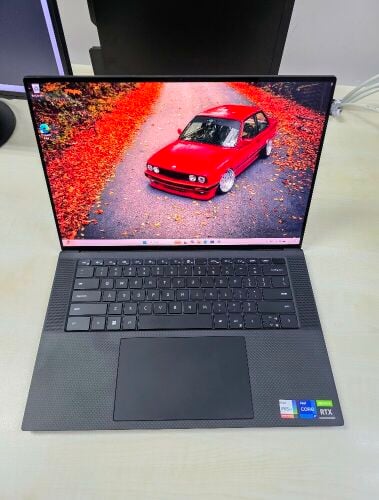 DeLL Precision i7 32GB-512GB 8GB RT
