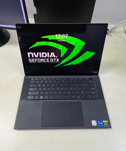 DeLL Precision 12thGen i7 32GB-512G