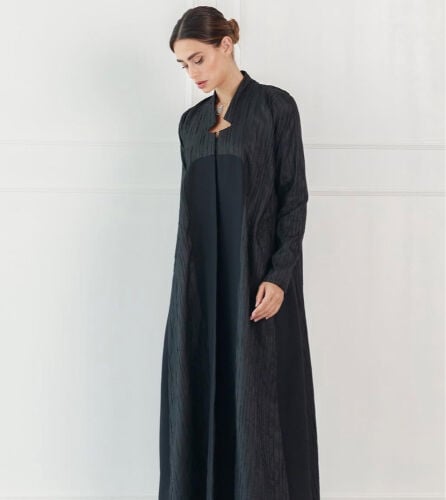 عبايه من اتش ان