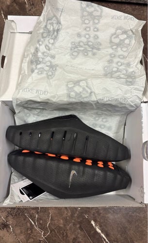 Nike mind 001