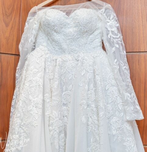 wedding dress