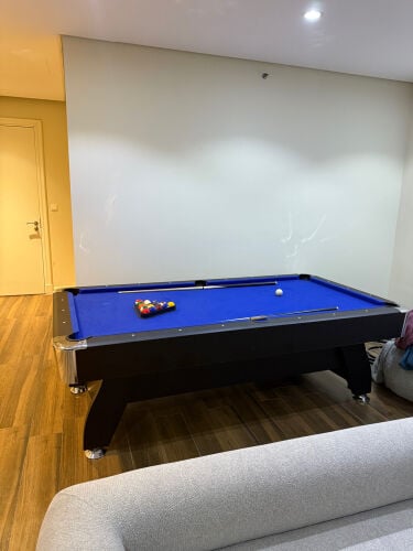 billiard table 8feet