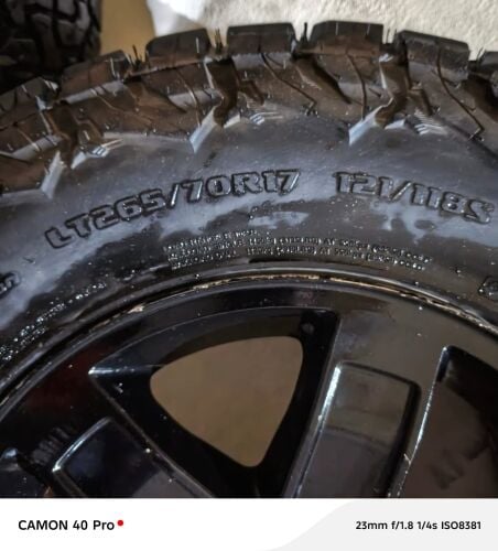 GMC tyres with Rim