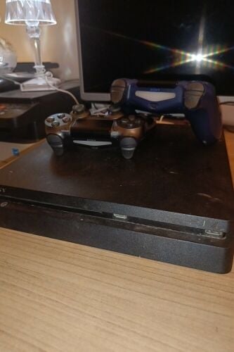 Sony 4 slem