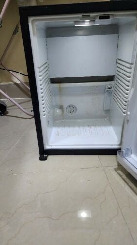 ثلاجة متازة