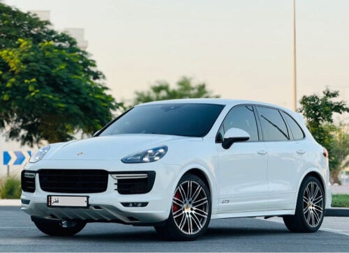 Porsche Cayenne GTS 2016