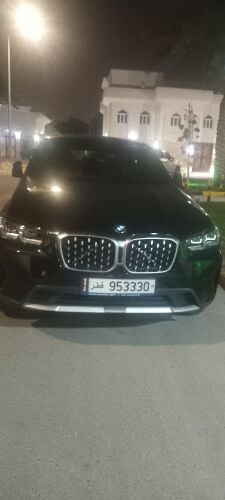 بي ام  دبليو