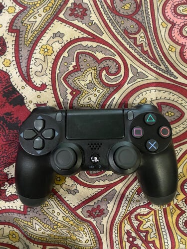 يد سوني 4