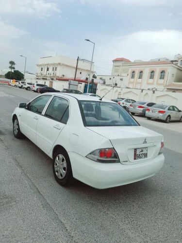 mitsubishi lancer 