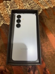 تلفون سامسونج 25