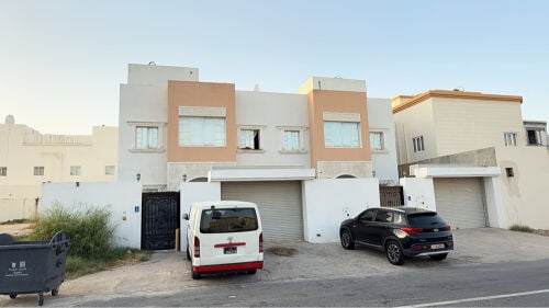الوكير فليتين متلاصقة 600مً مؤجرة