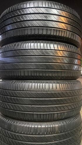 235/50/18