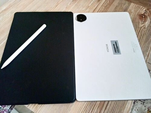 Honor Magicpad2,under warranty