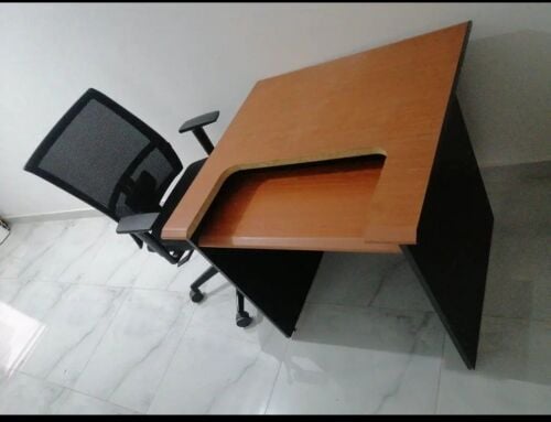 computer table with office chair