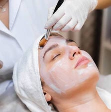 beautician (Woman Only)