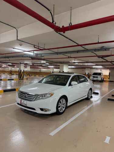 Toyota Avlon 