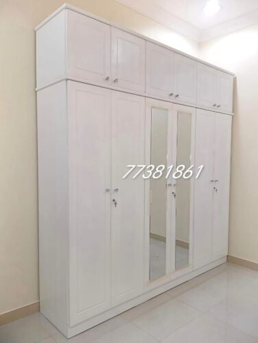 قطع أثاث للبيع