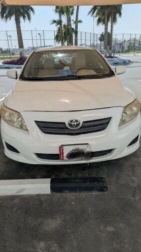 Toyota Corolla 2010. Call: 70047375