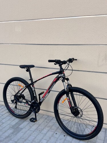 MTB bicycle 29 size    like new 