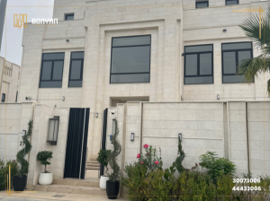 فيلا فاخرة جديدة بالكامل  لوسيل